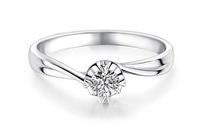 六福珠寶跨界推出眼鏡系列 璀璨珠寶與時尚視界的完美交融